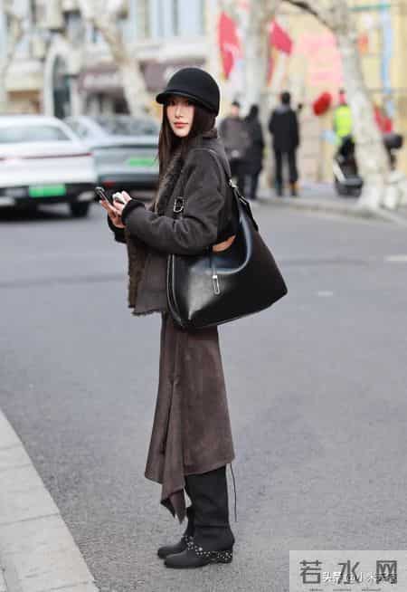 上海安福路逛了3小时,我扒到了5套普通人也能抄的冬日穿搭