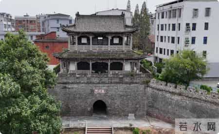 大量吉林人近年涌入湖北汉川市,专找路边60多岁的奶奶唠嗑,真聪明