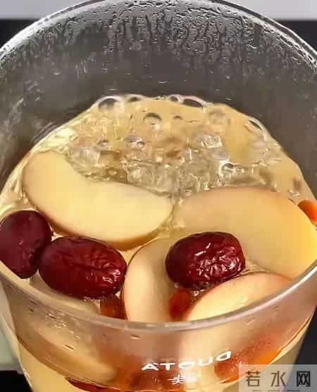 连喝一周苹果水！给肠子“通了次下水道”！十年“暗沉脸”透亮了