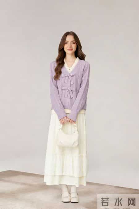 芋泥紫毛衣|揉碎秋冬的温柔紫调紫色系穿搭