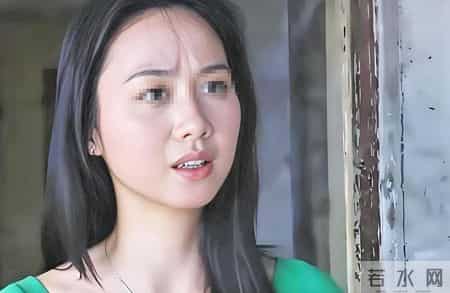 女子由于失业无法支付房租,陪房东度过3年,女子的表现让人动容