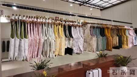 贵州纺织集团首家旗舰店开业