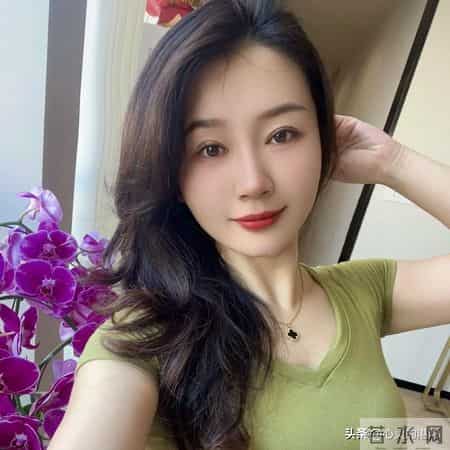 接吻的时候，中年女人有以下信号，不是喜欢你，是爱你如命了