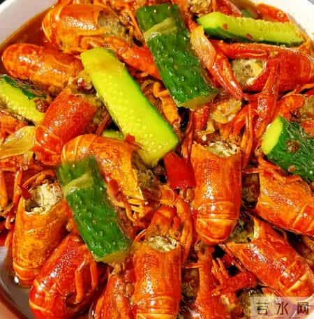 厨师透露：饭店里最“脏”的6道菜，员工从来不吃，尤其是第一道