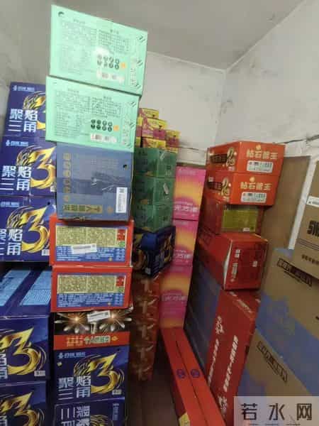 整整2吨！广东2人“囤积癖”大爆发？刑拘！紧急提醒：这些东西别囤，是在藏“炸弹”