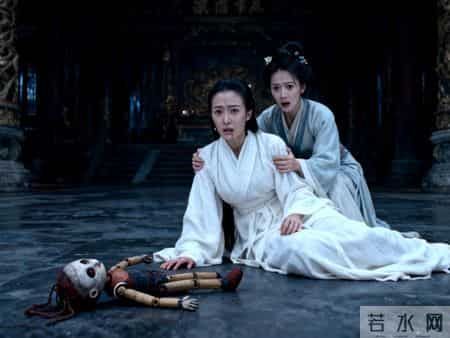 曹丕病危，赐给甄宓一壶毒酒，问她遗愿。甄宓：能否见见儿子？曹丕沉默：去看看你当年栽下的那棵杏树吧