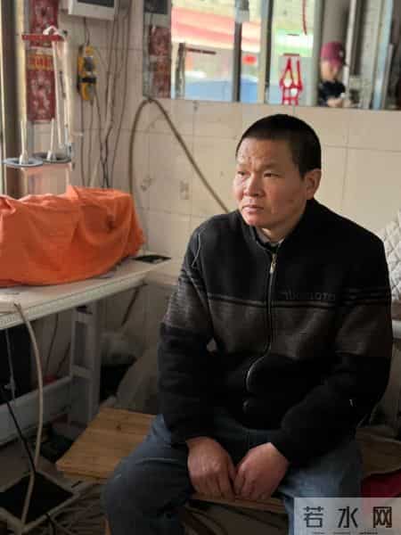 曾因12字跟评被拘5天男子：不后悔发表的评论，但今后再说“豆腐渣工程”时只写“豆腐”