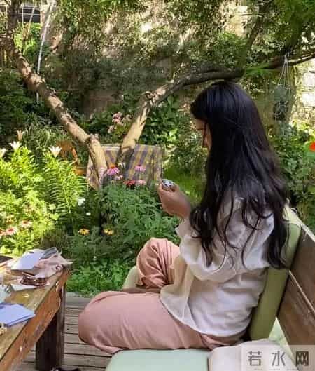 上海一保安，因“捡业主淘汰的花”而火了，那叫一个壮观，晒晒