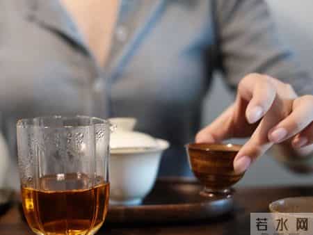 4种茶叶已被列入“伤肝名单”，喝多了或伤肝，再爱喝也要管住嘴