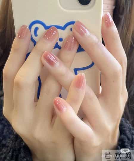 温温柔柔的美甲分享
