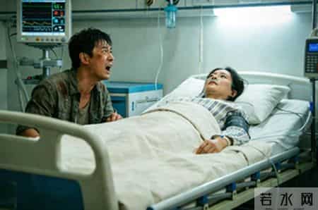 7年前我车祸急需50万，亲弟分文不借，发小卖房救我，如今我身家千万，弟弟却带全家堵门要我给他儿子买婚房