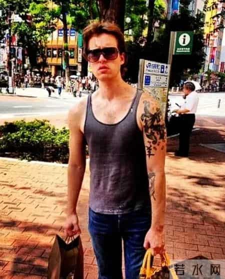 中国女孩爱上美国小伙，婚后和父母一起被灭门，跨国婚姻梦碎一地