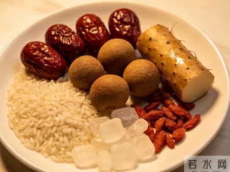 今日立春,建议大家:1不喝,2不碰,3要洗,4要吃,准备过大年