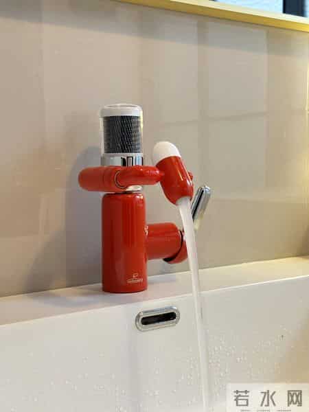 真没必要过度硬装｜靠软装家也能舒服自在