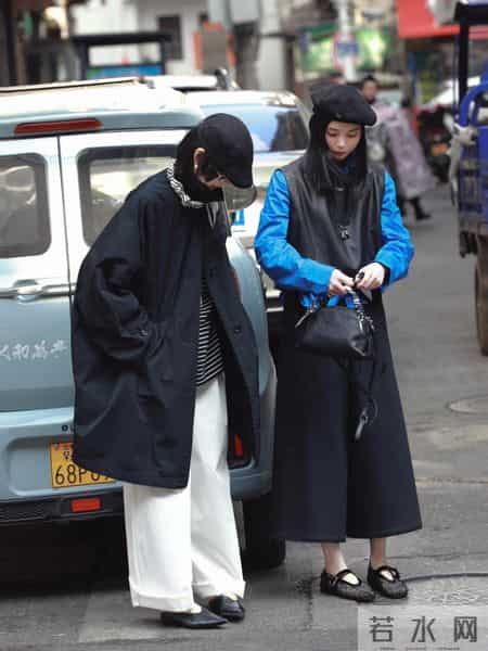 2026早春穿搭灵感，春天就是要叠穿呀～时尚是轮回