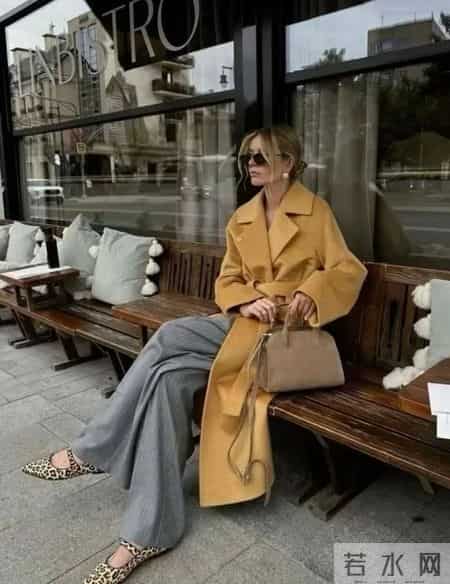 灰色阔腿裤,这样搭真的很高级!