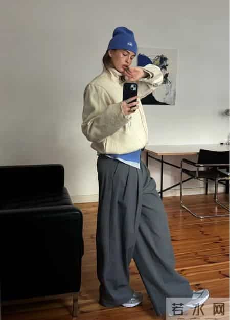 灰色阔腿裤,这样搭真的很高级!
