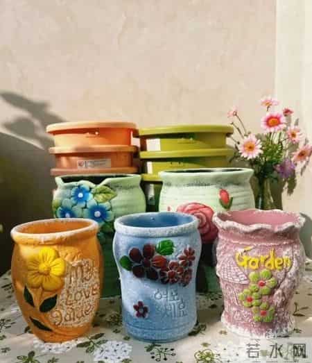 上海一保安，因“捡业主淘汰的花”而火了，那叫一个壮观，晒晒