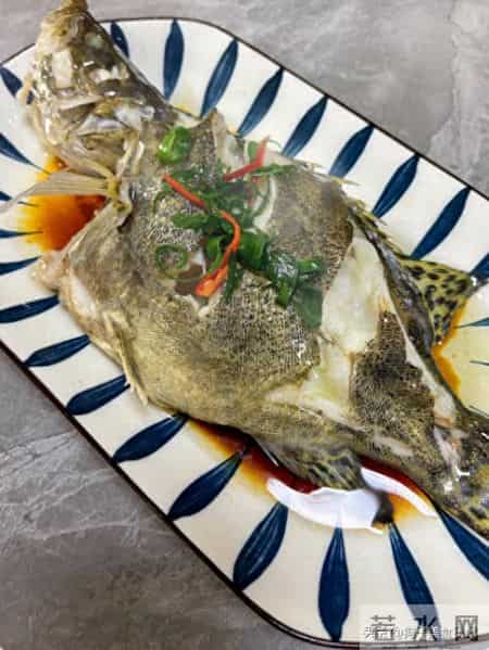 立春吃鱼，建议：少吃带鱼鲫鱼，常吃3种，刺少肉鲜美，现正当季