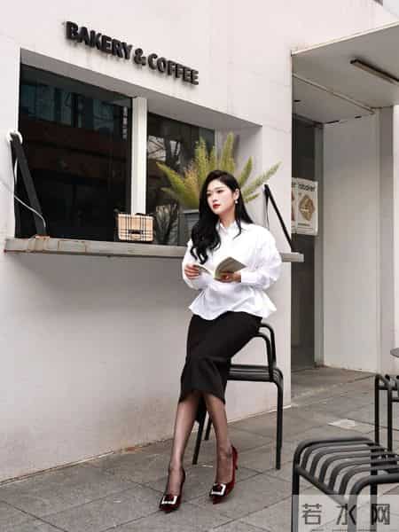 显瘦又提气质的职场穿搭