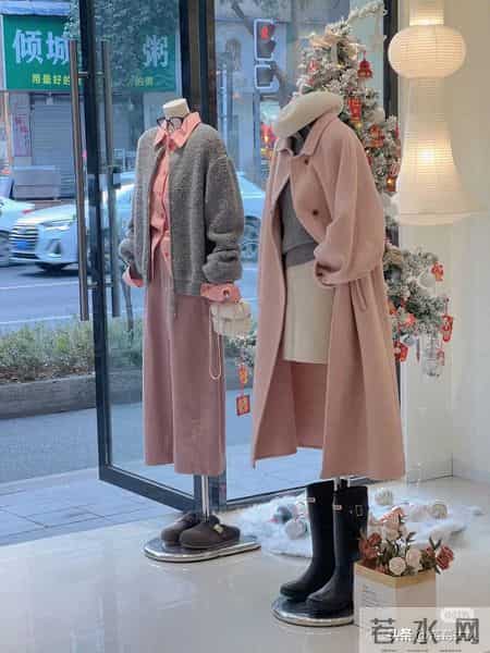 甜度超标！粉色少女系穿搭