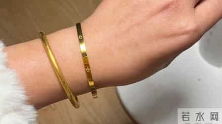 黄金暴跌了，现在还能买吗，金店老师傅说出的真话！