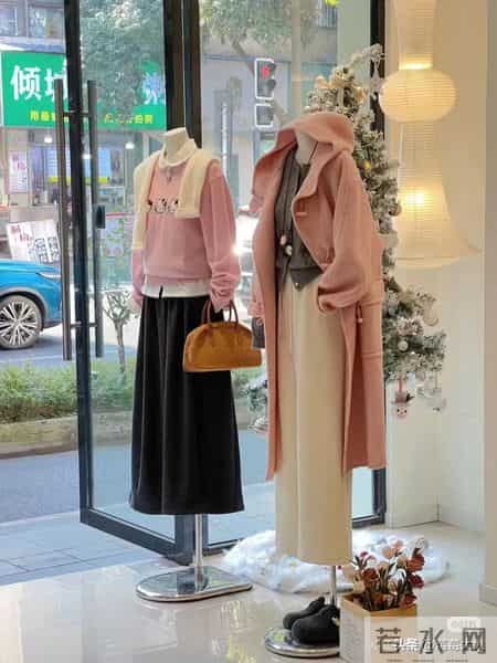 甜度超标！粉色少女系穿搭