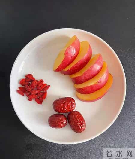 连喝一周苹果水！给肠子“通了次下水道”！十年“暗沉脸”透亮了