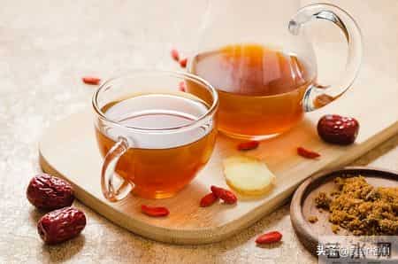 立春后，苹果和黄芪是绝配，一周喝3次，很多人还不知道有啥用