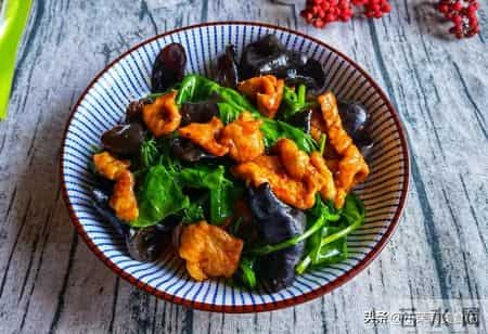 立春后使劲吃,一养肝,二排毒,三抗菌,四增免疫,鲜美正当季