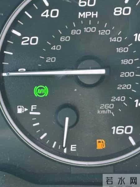 “我敢肯定老公是故意的”：女性分享30个令人抓狂的男人恶行