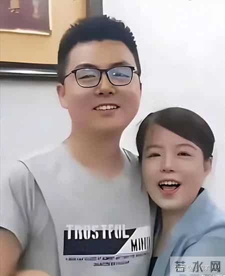 许敏看了那对婆媳同框怕要气炸肺。网友：郭威对谁好谁最清楚