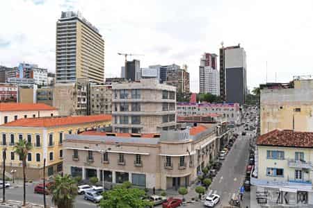 18岁非洲女孩嫁给47岁河南农民，生下2个混血宝宝，婆婆非常满意