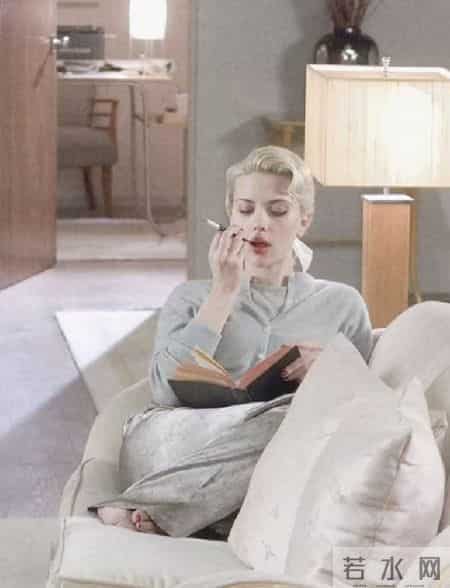 为什么从明星到打工人，都偷偷穿优衣库？