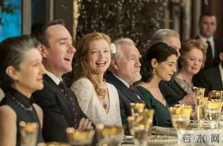 紧身裤消失，谁在定义时尚潮流？